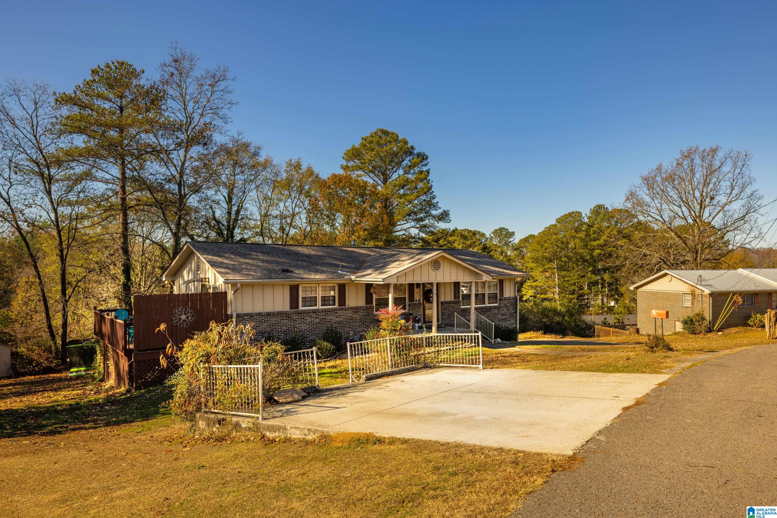 5 Grandview Drive Oneonta, AL 35121 - Photo 3 of 38