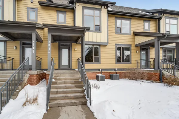 $325,000 | 2816 No Oaks, Madison, WI 53711