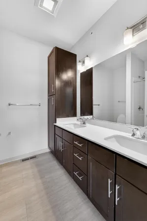 $325,000 | 2816 No Oaks, Madison, WI 53711