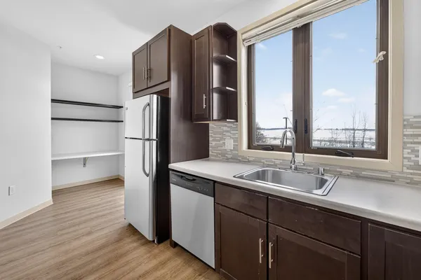 $325,000 | 2816 No Oaks, Madison, WI 53711