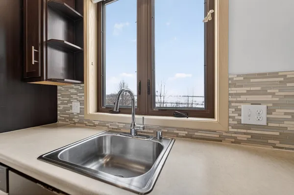 $325,000 | 2816 No Oaks, Madison, WI 53711