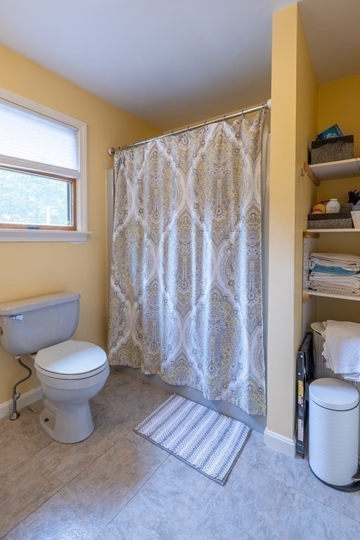 32 Lake Road Gloucester, MA 01930 - Photo 19 of 28 Gallery Image 19