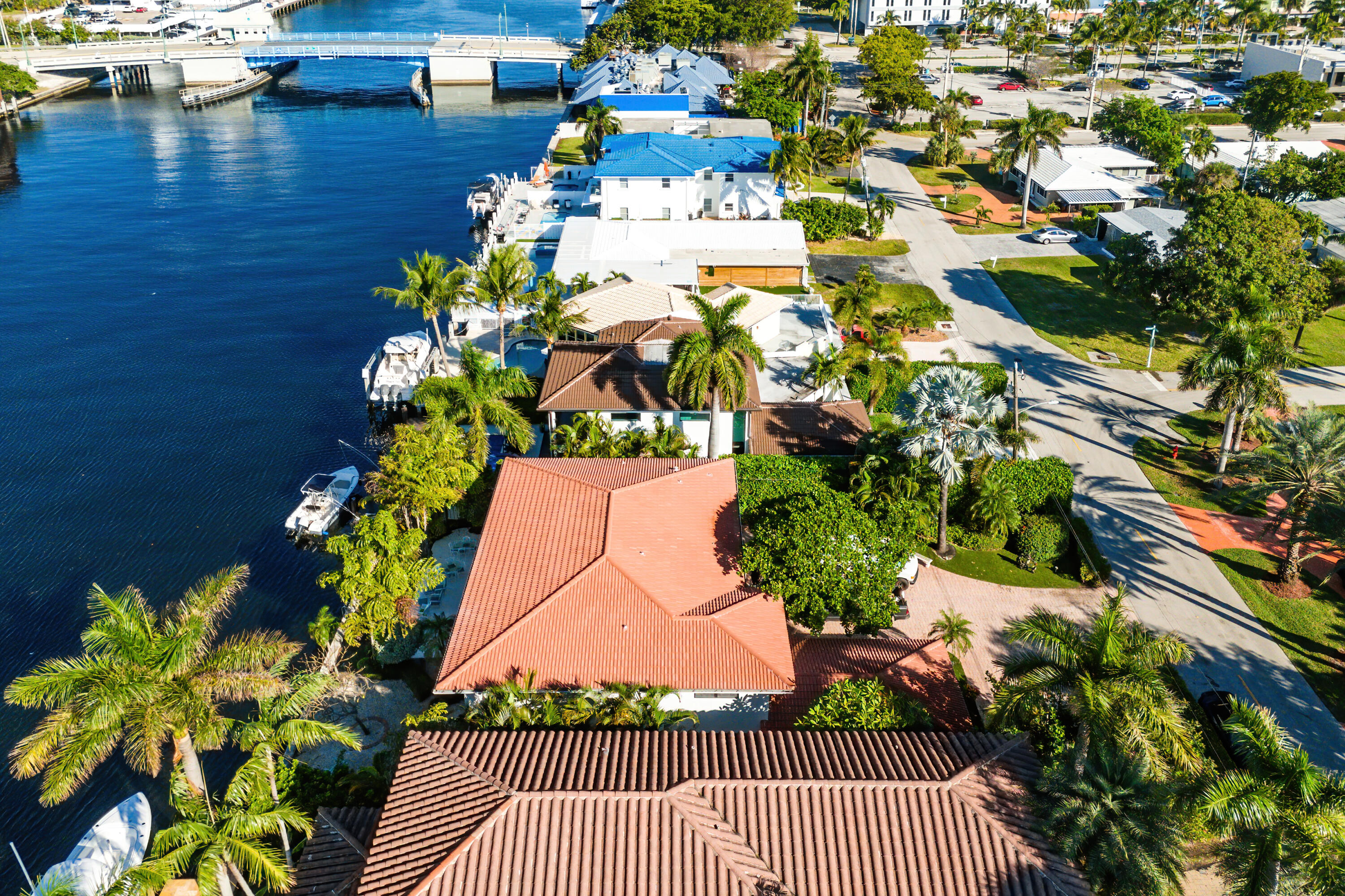 4313 Trade Winds Avenue West, Unit 12 Lauderdale-by-the-Sea, FL 33308 - Photo 11 of 76 004-4313TradeWindsAvenueWest-Lauderdaleb