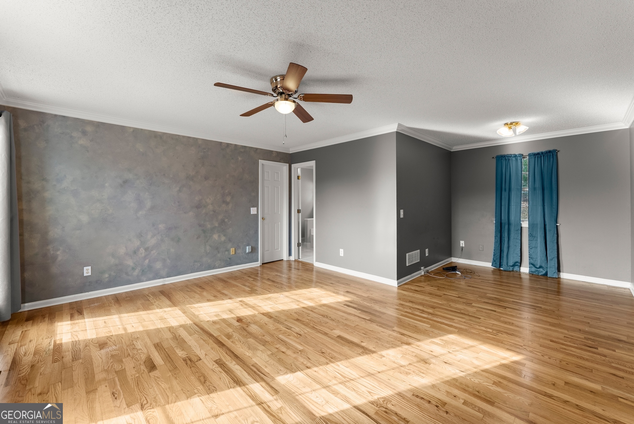 81 Heather Way Cleveland, GA 30528 - Photo 14 of 49 a view of an empty room and window