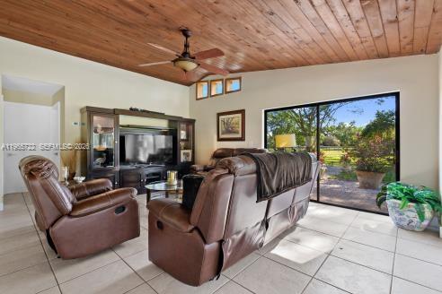3761 Dellwood Road Loxahatchee, FL 33470 - Photo 21 of 55