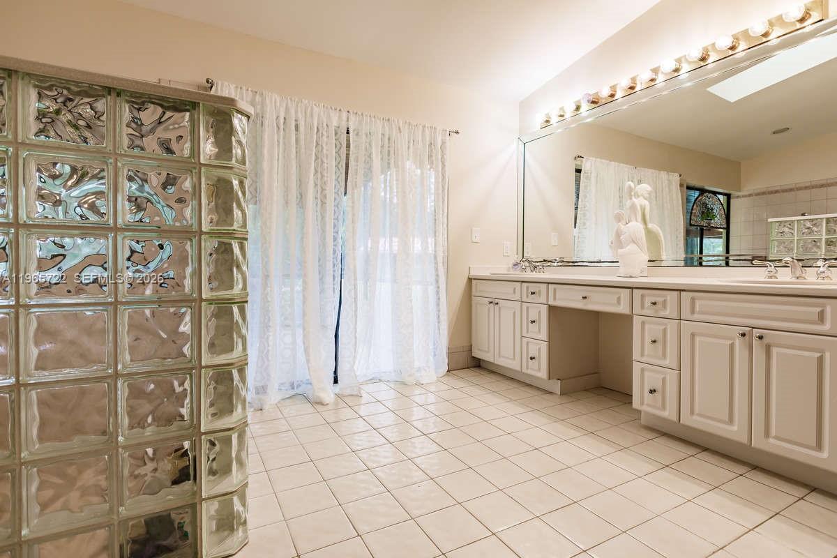 3761 Dellwood Road Loxahatchee, FL 33470 - Photo 36 of 55 Master bathroom