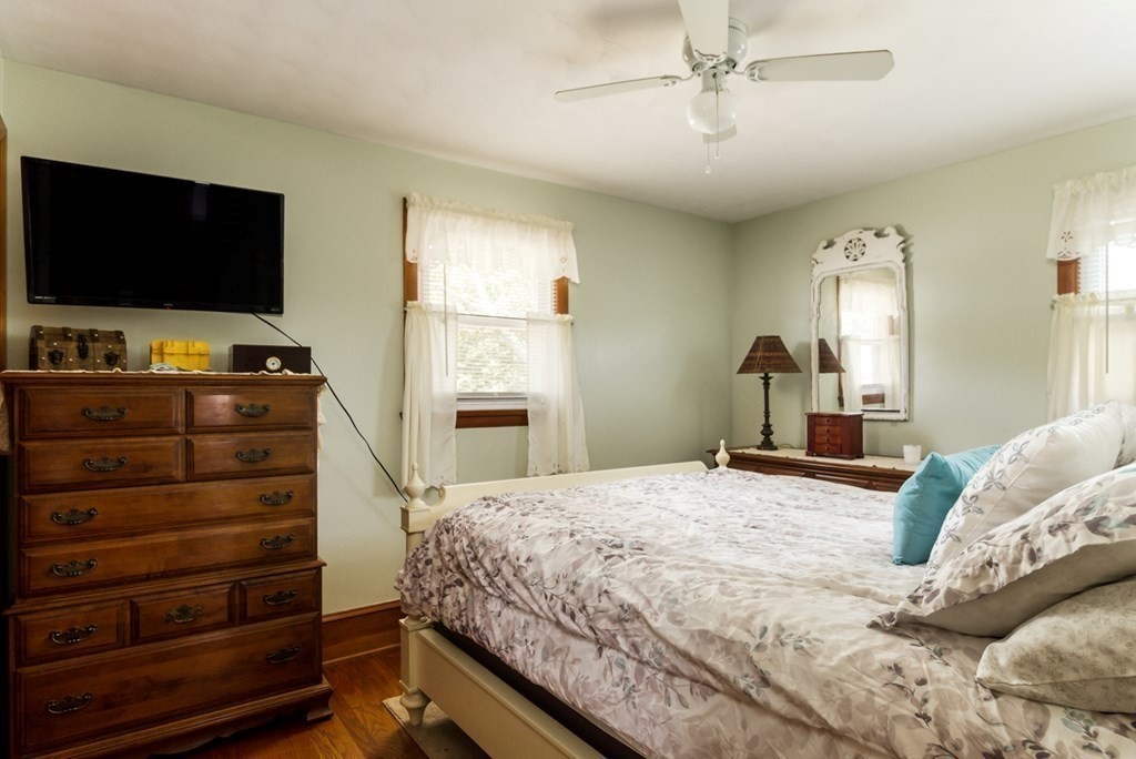 359 Kaufman Road Somerset, MA 02726 - Photo 20 of 25