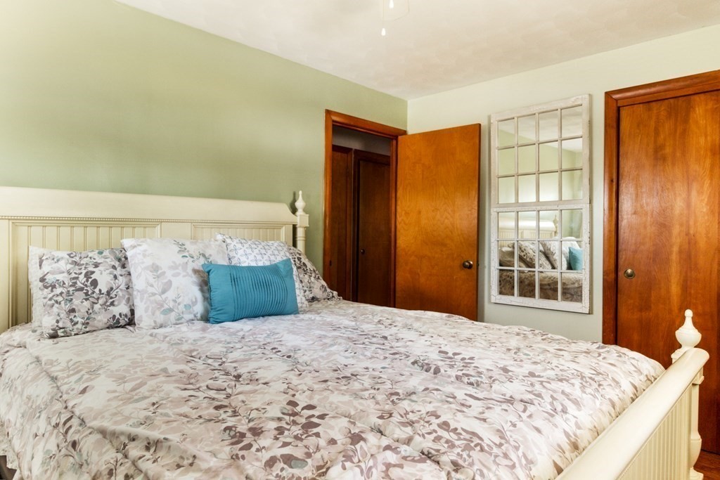 359 Kaufman Road Somerset, MA 02726 - Photo 22 of 25