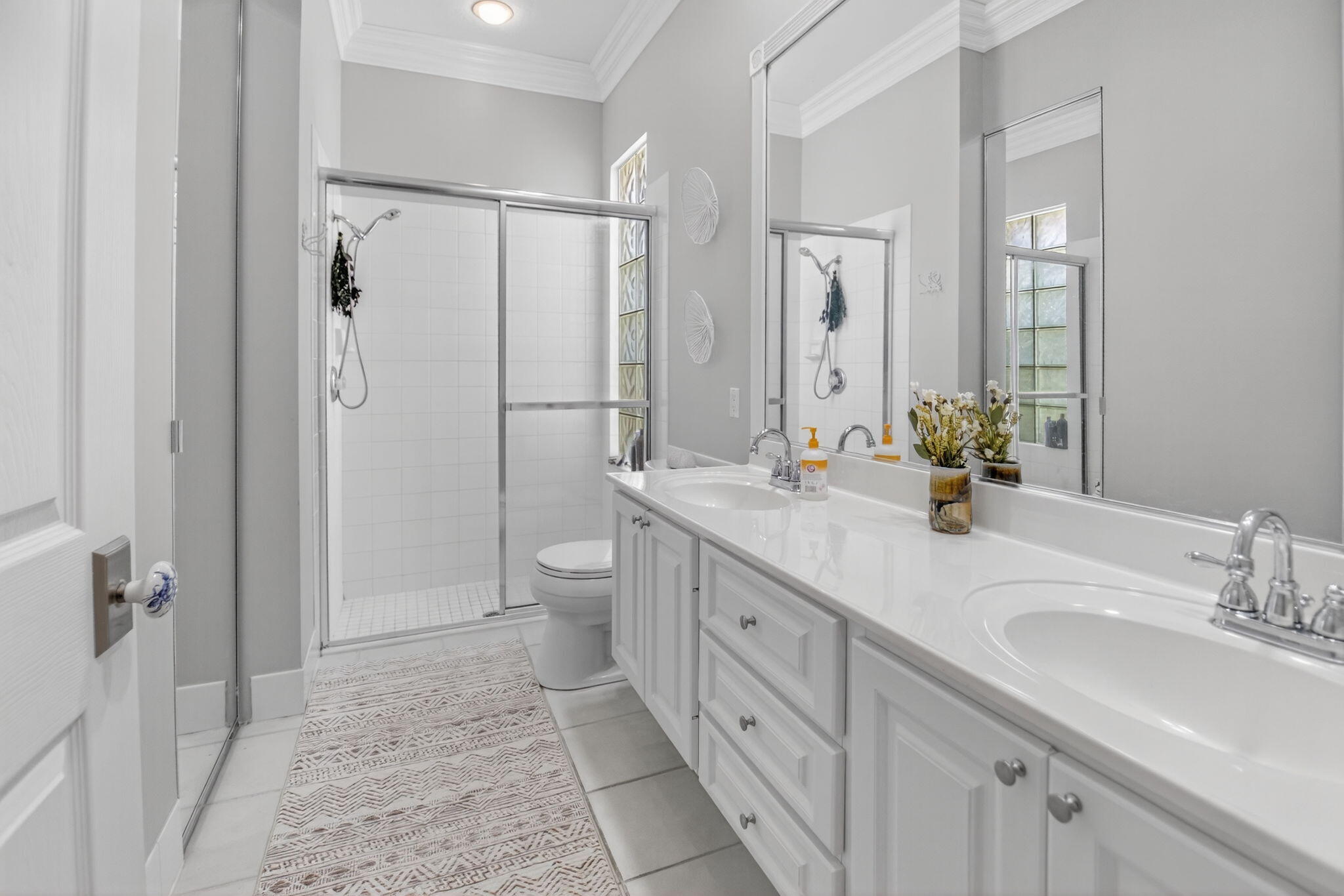 2002 Valencia Drive Delray Beach, FL 33445 - Photo 14 of 33 27-web-or-mls-DSC_6531