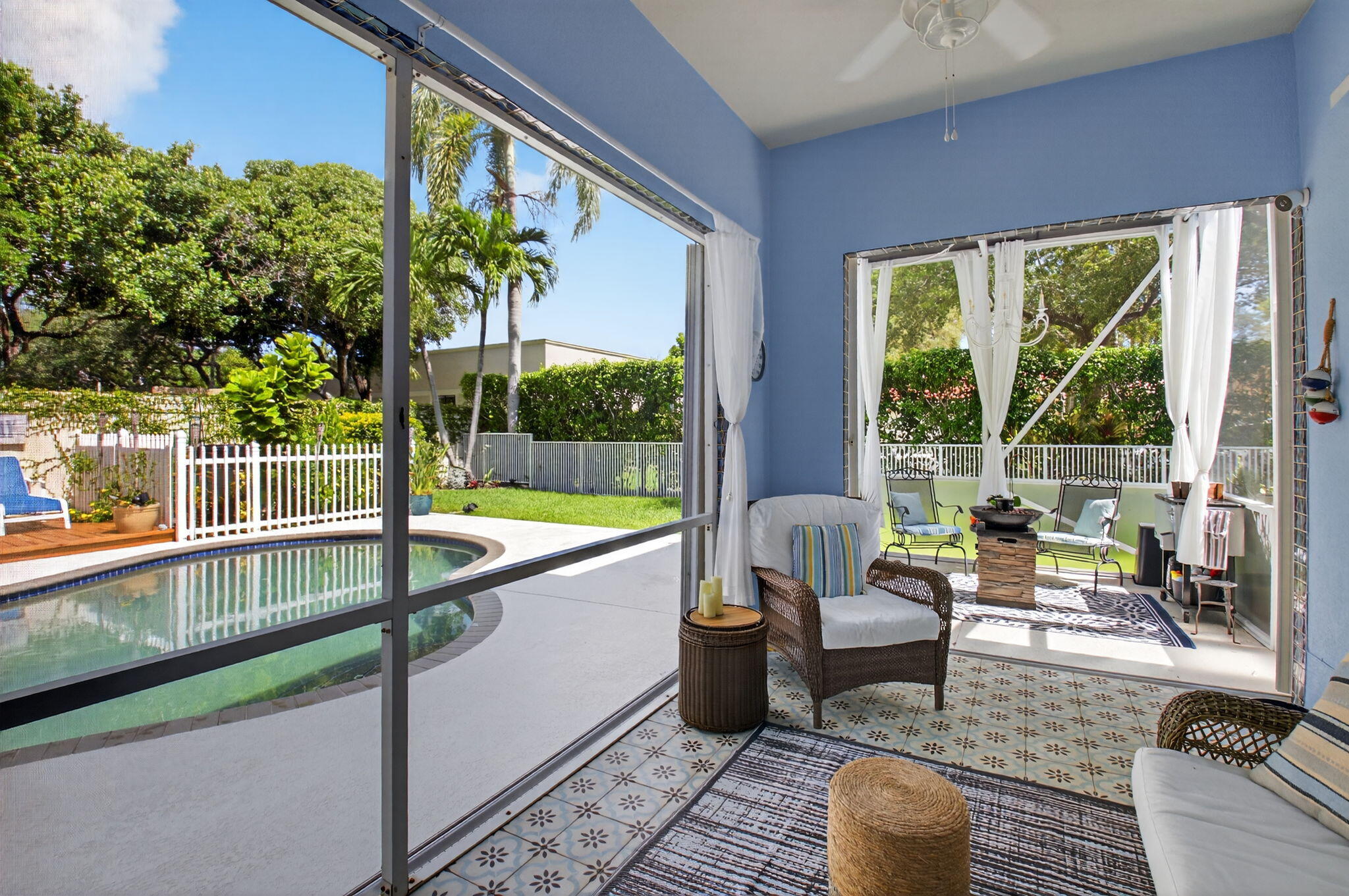 2002 Valencia Drive Delray Beach, FL 33445 - Photo 9 of 33 37-web-or-mls-DSC_6420