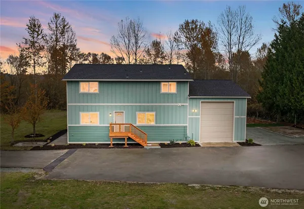 $775,000 | 907 Orting Kapowsin Highway East, Orting, WA 98360