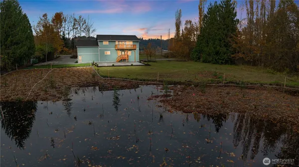 $775,000 | 907 Orting Kapowsin Highway East, Orting, WA 98360