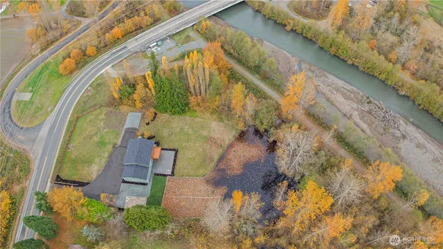 $895,000 | 907 Orting Kapowsin Highway East, Orting, WA 98360