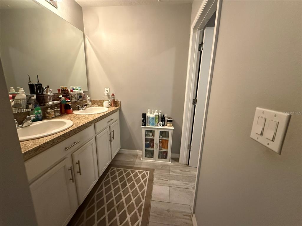 1874 Hickory Bluff Road Kissimmee, FL 34744 - Photo 5 of 20