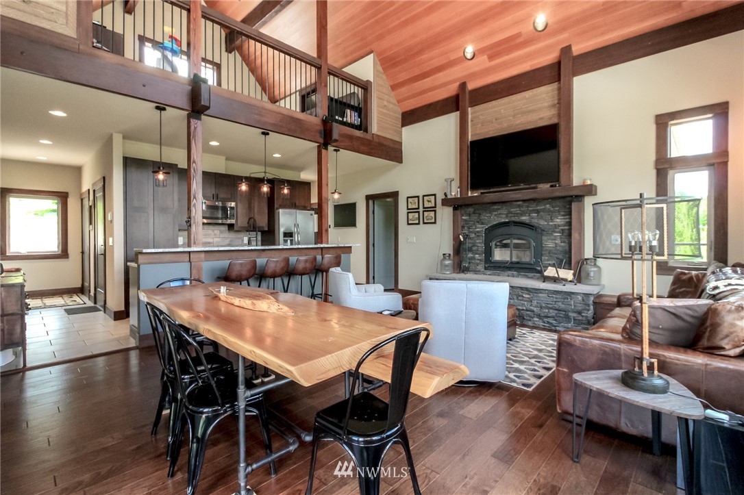 1320 Stone Ridge Drive Cle Elum, WA 98922 - Photo 3 of 25 Gallery Image 3