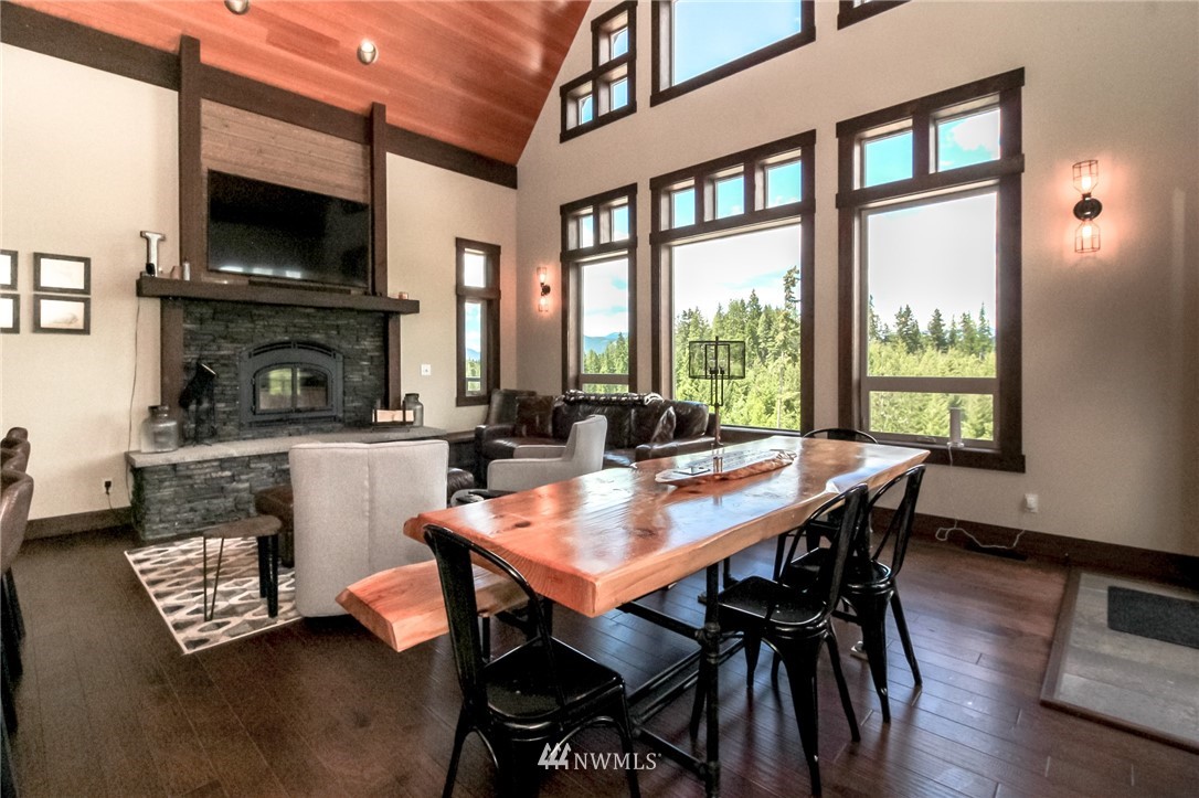 1320 Stone Ridge Drive Cle Elum, WA 98922 - Photo 6 of 25 Gallery Image 6