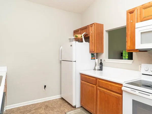 $145,000 | 3010 Winston Drive, Unit 78, Burlington, NC 27215
