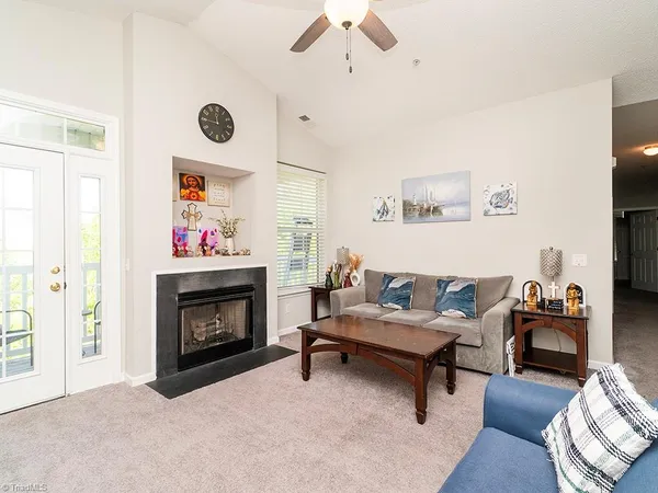 $145,000 | 3010 Winston Drive, Unit 78, Burlington, NC 27215