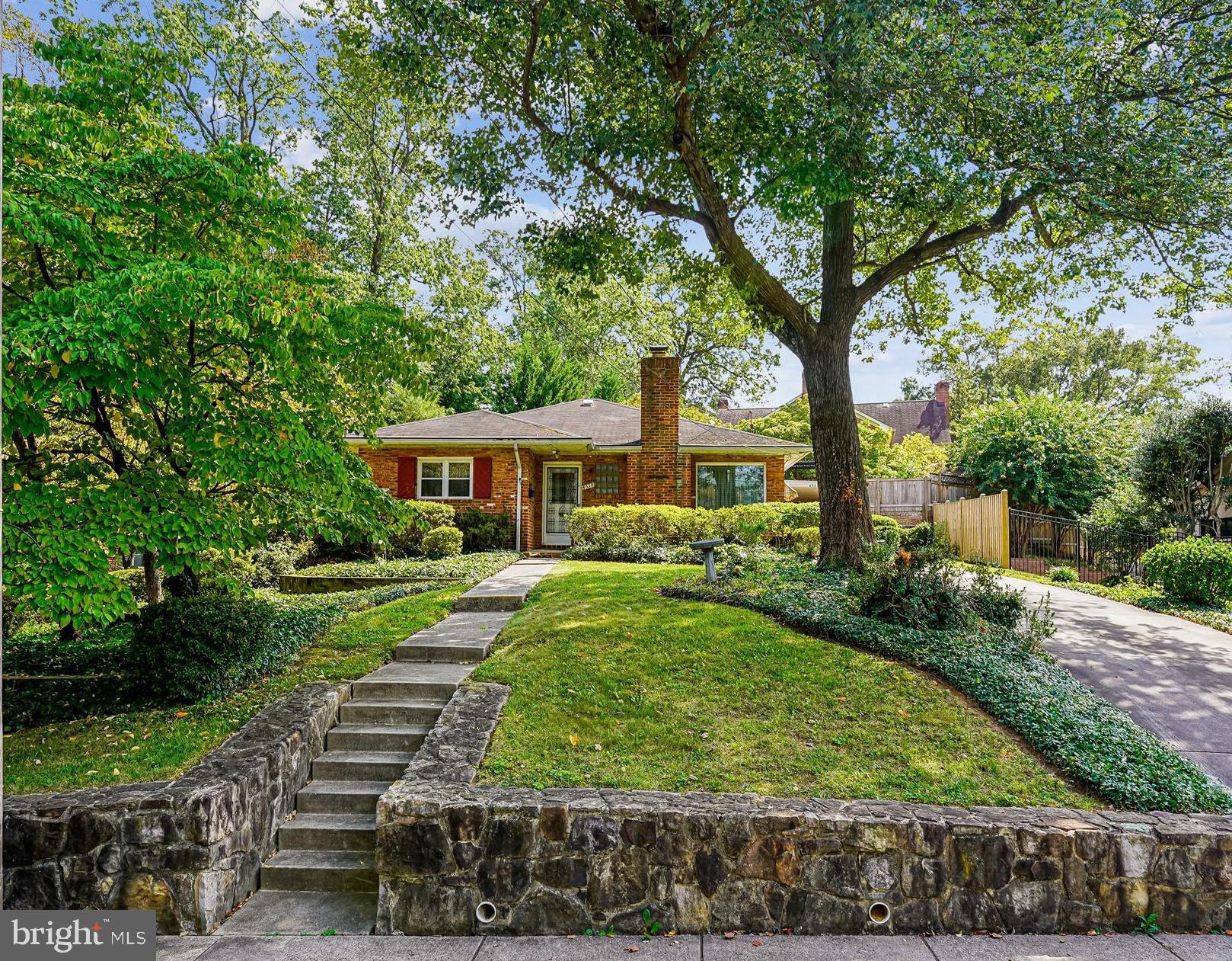 4528 North Dittmar Road Arlington, VA 22207 - Photo 1 of 20