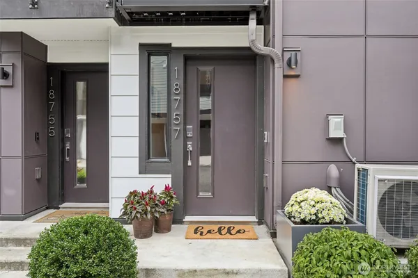 $735,000 | 18757 76th Avenue West, Lynnwood, WA 98026