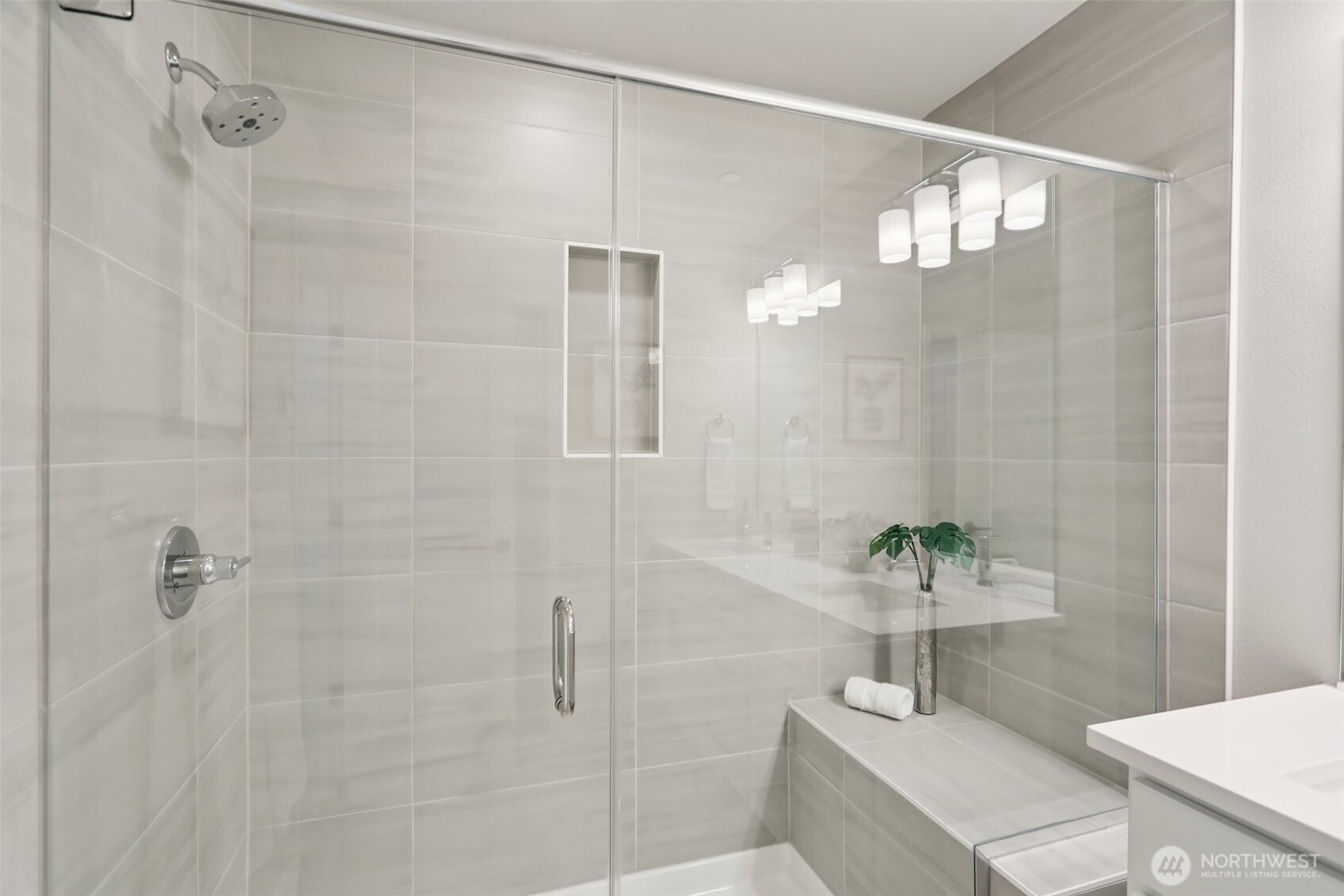 18757 76th Avenue West Edmonds, WA 98026 - Photo 15 of 29