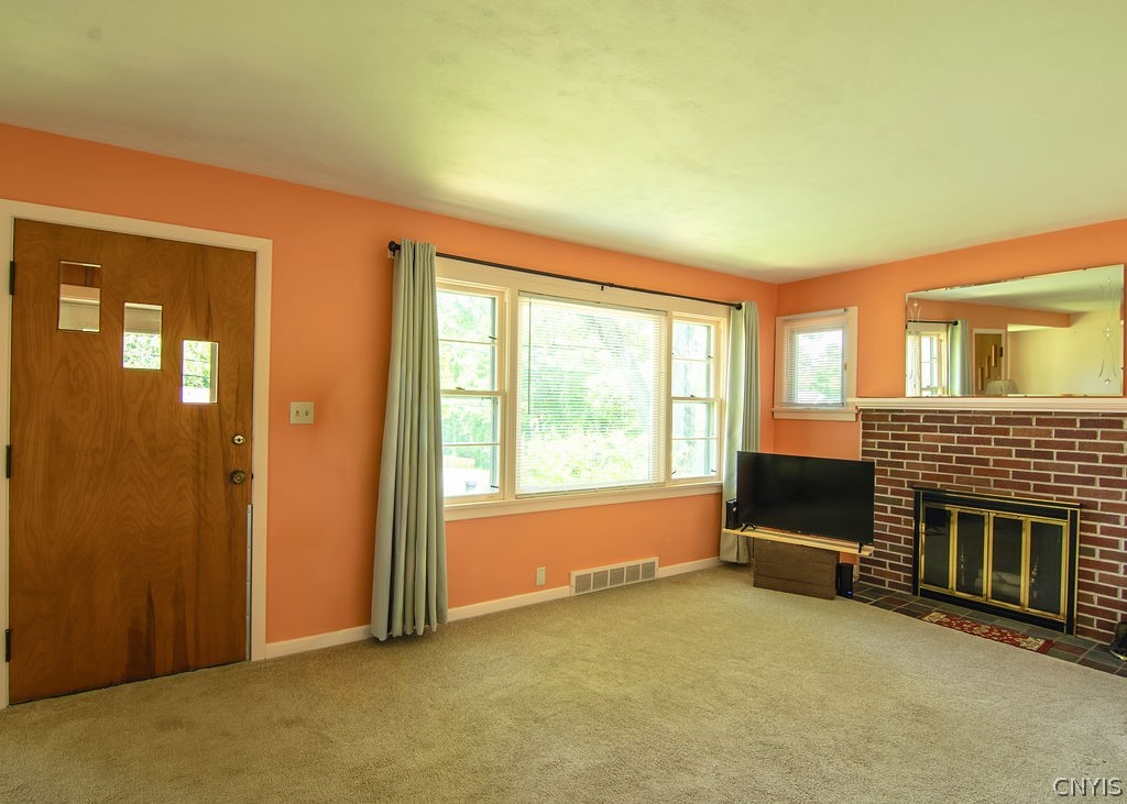 115 Huntington Road Onondaga, NY 13219 - Photo 7 of 33