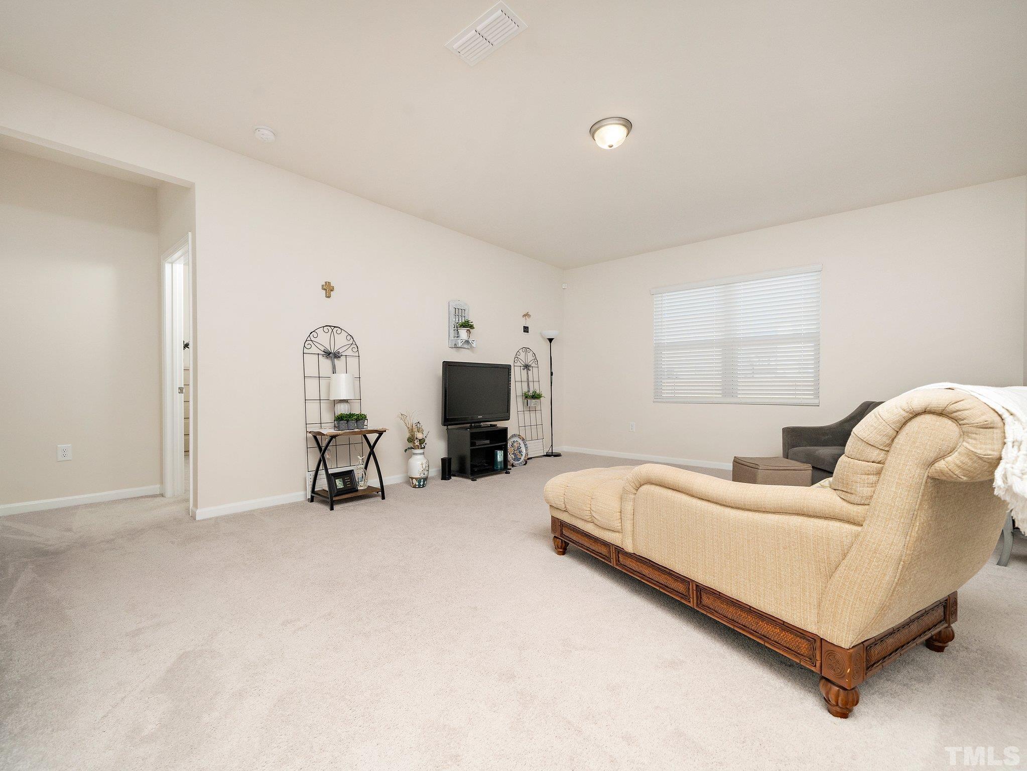 3541 Sugarplum Road Raleigh, NC 27604 - Photo 13 of 28 Gallery Image 13