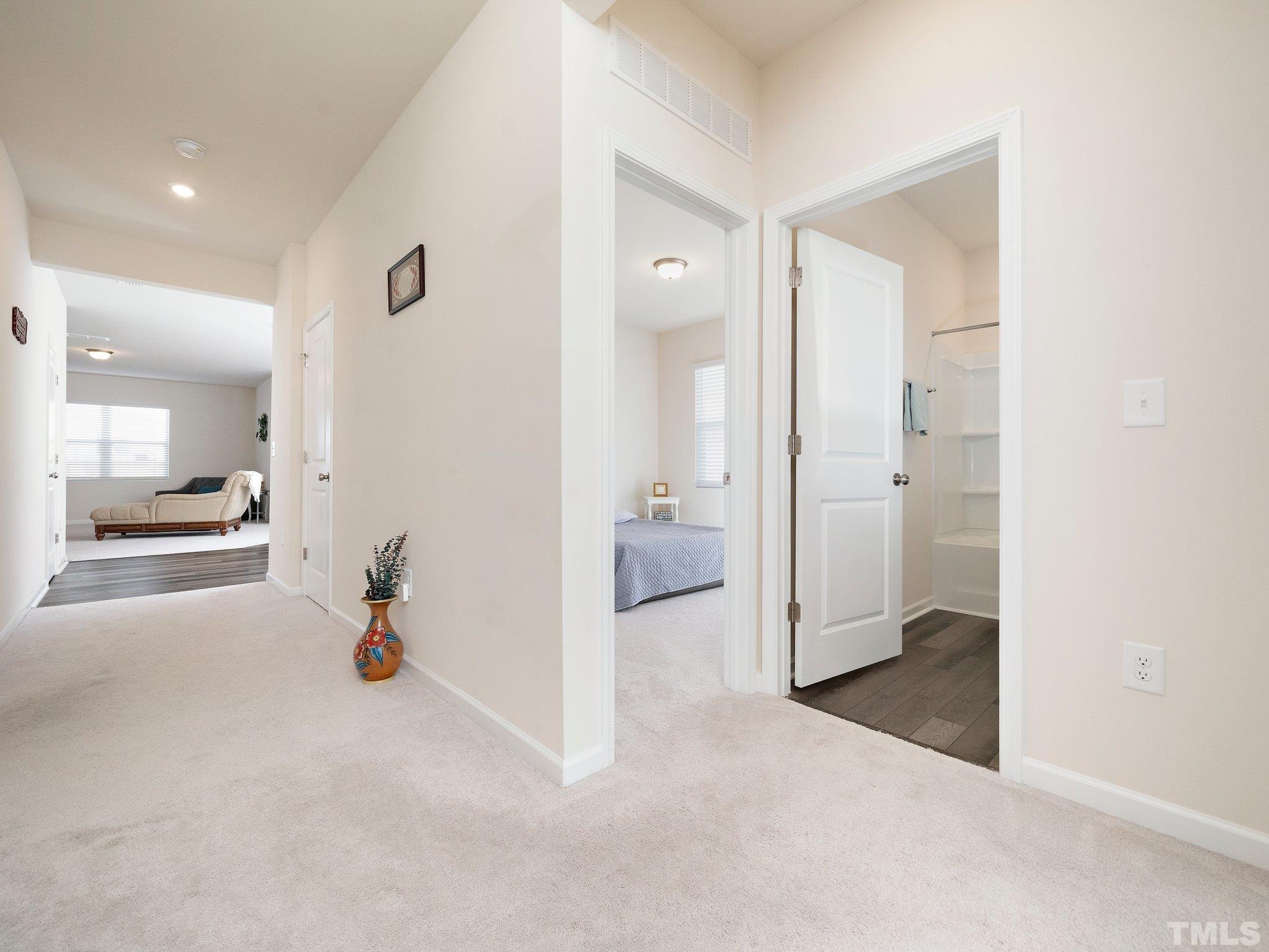 3541 Sugarplum Road Raleigh, NC 27604 - Photo 6 of 28 Gallery Image 6