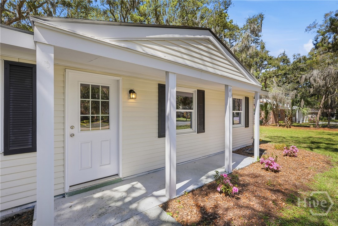 821 Walthour Road Savannah, GA 31410 - Photo 4 of 29