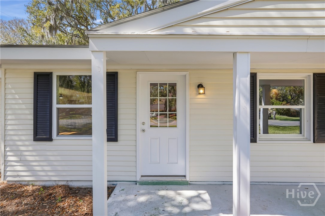 821 Walthour Road Savannah, GA 31410 - Photo 5 of 29