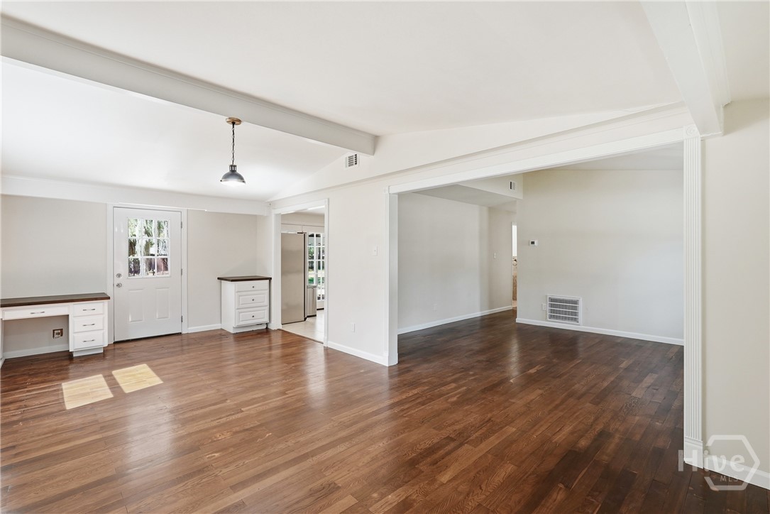 821 Walthour Road Savannah, GA 31410 - Photo 8 of 29