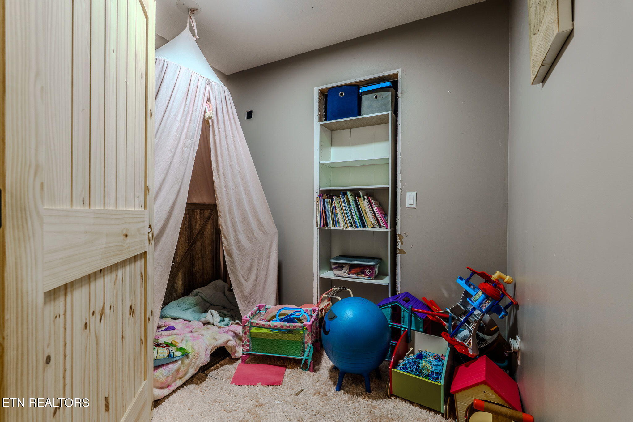 611 Antioch Church Road Vonore, TN 37885 - Photo 23 of 37 23-web-or-mls-_DSC3624-HDR
