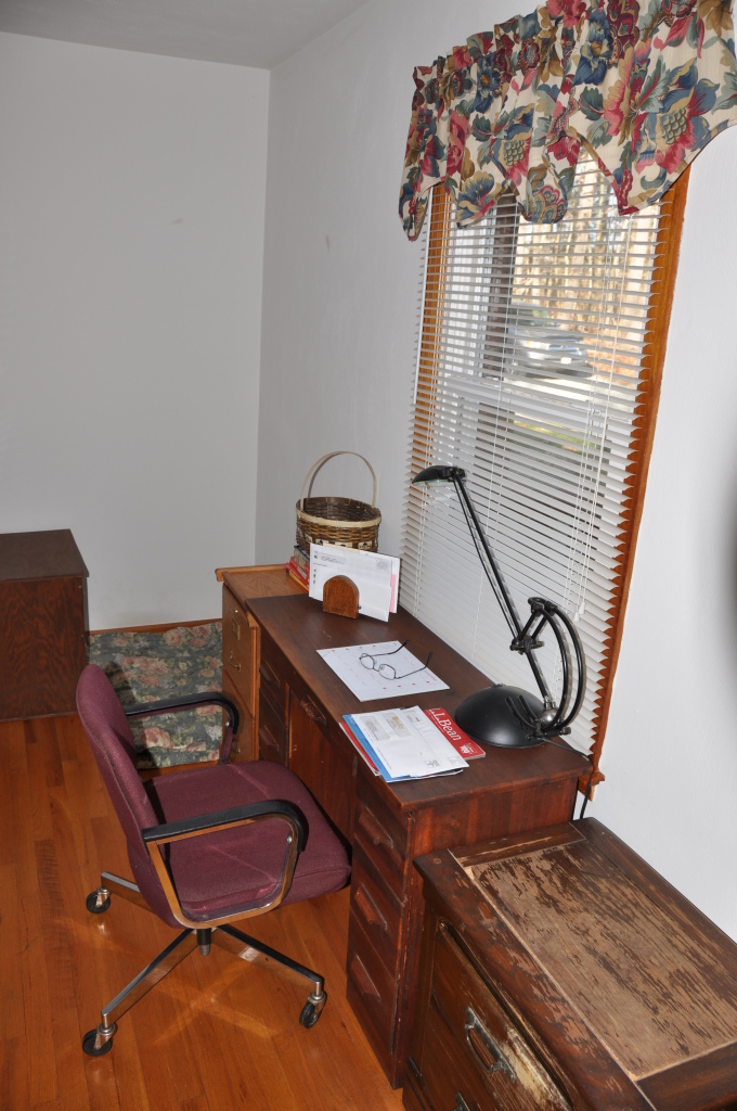 1153 Mead Valley Road Moneta, VA 24121 - Photo 23 of 35 Office/ Bdrm