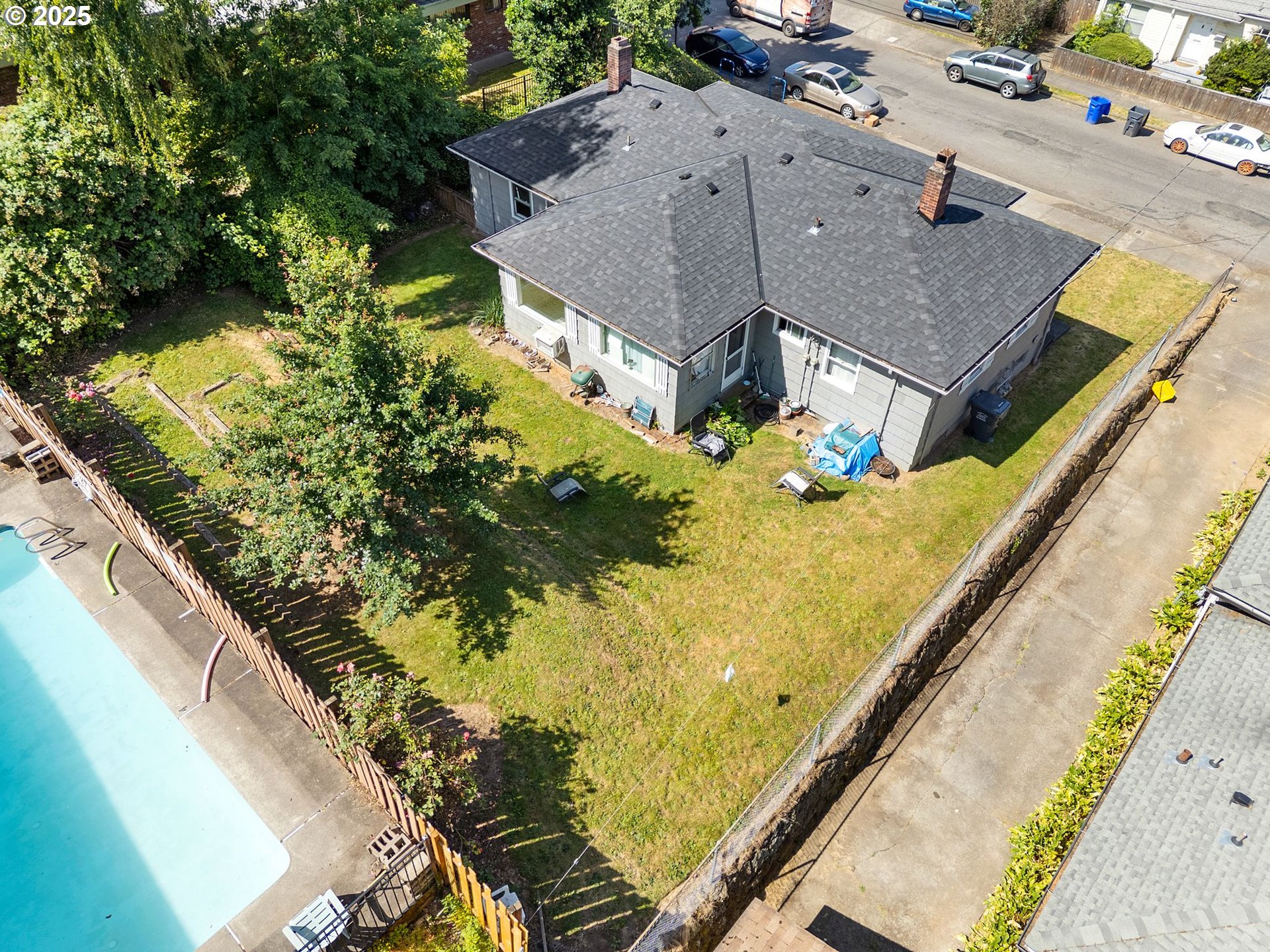 3718 Southeast 40th Avenue Portland, OR 97202 - Photo 32 of 41