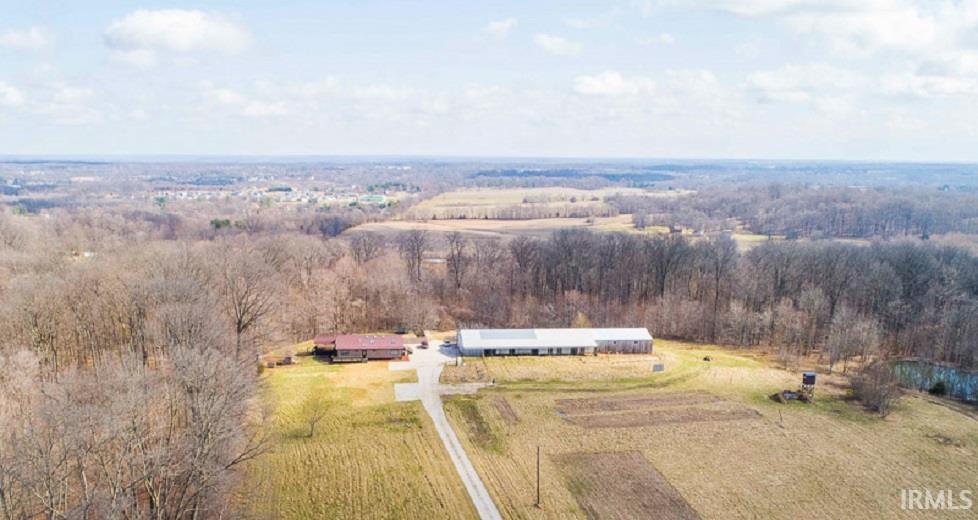 4050 North Louden Road Bloomington, IN 47404 - Photo 1 of 36