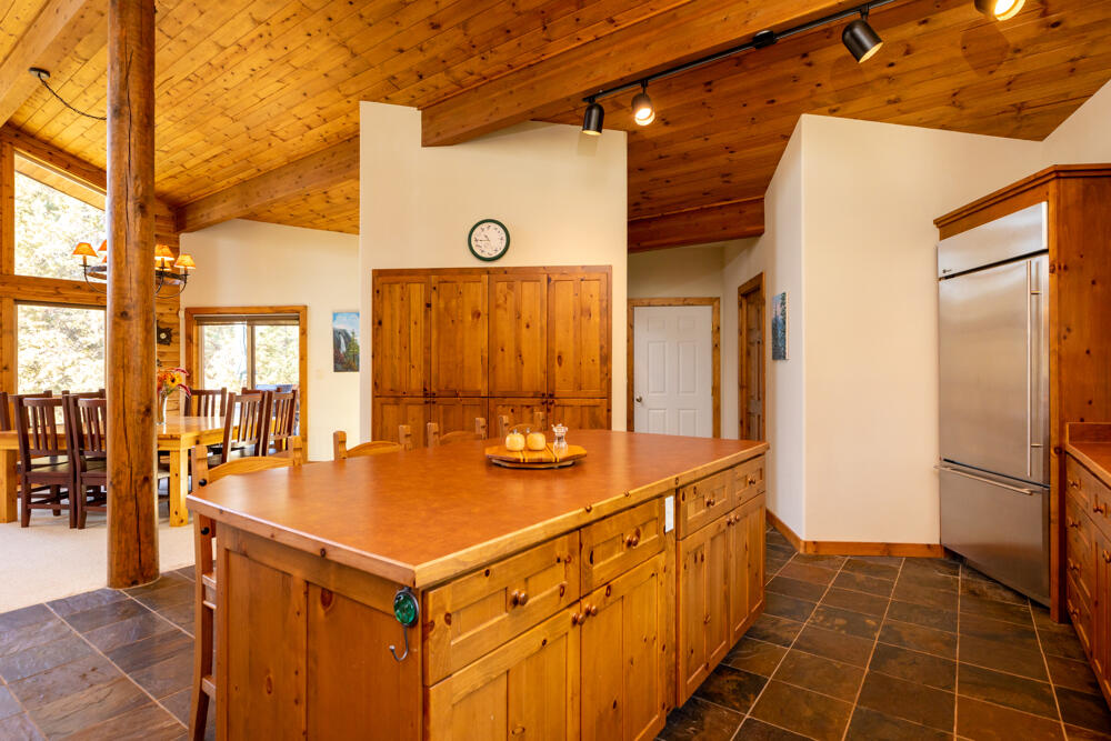 10850 Kestrel Road Klamath Falls, OR 97601 - Photo 15 of 54 10850KestrelRd.-38