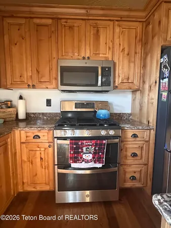 $475,000 | 922 3rd Street, Marbleton, WY 83113