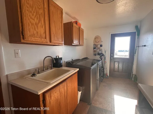 $475,000 | 922 3rd Street, Marbleton, WY 83113