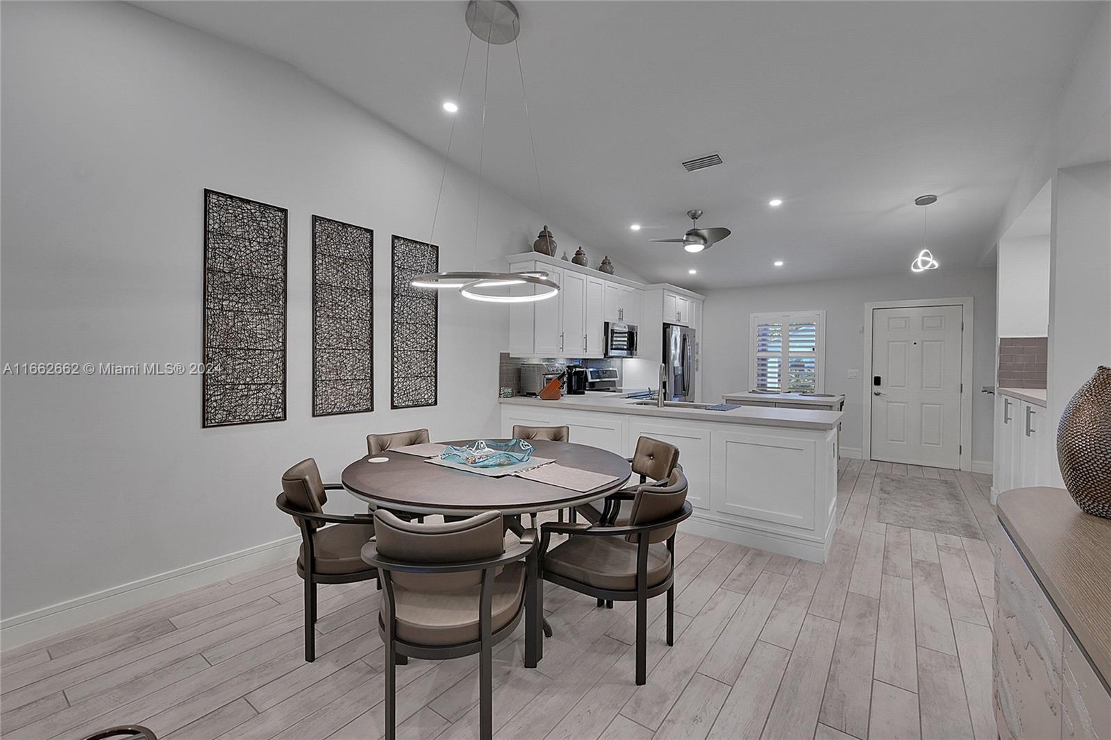 8913 Windtree Street Boca Raton, FL 33496 - Photo 8 of 30 Gallery Image 8