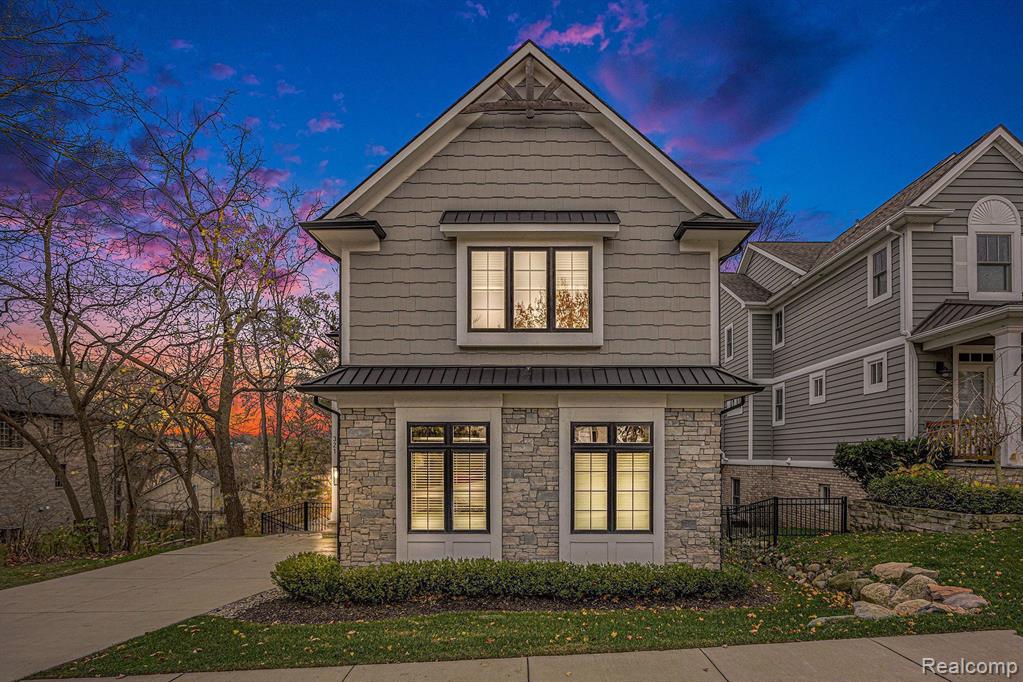 321 West 2nd Street Rochester, MI 48307 - Photo 3 of 50