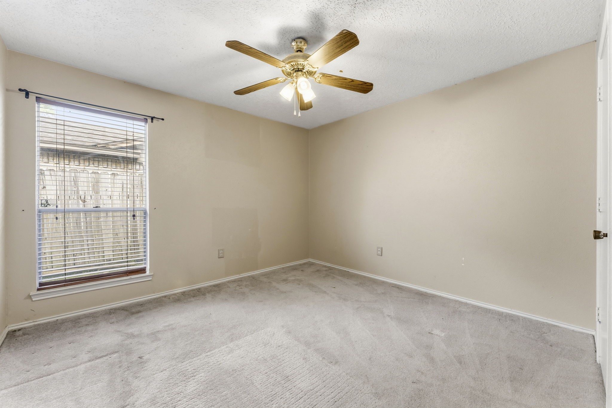 2718 Knollbrook Lane Spring, TX 77373 - Photo 32 of 48