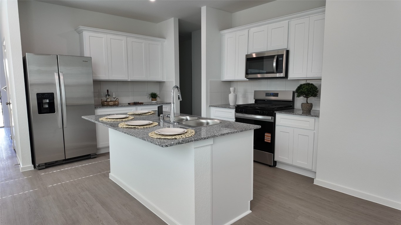15026 English Rose Road Conroe, TX 77302 - Photo 4 of 22
