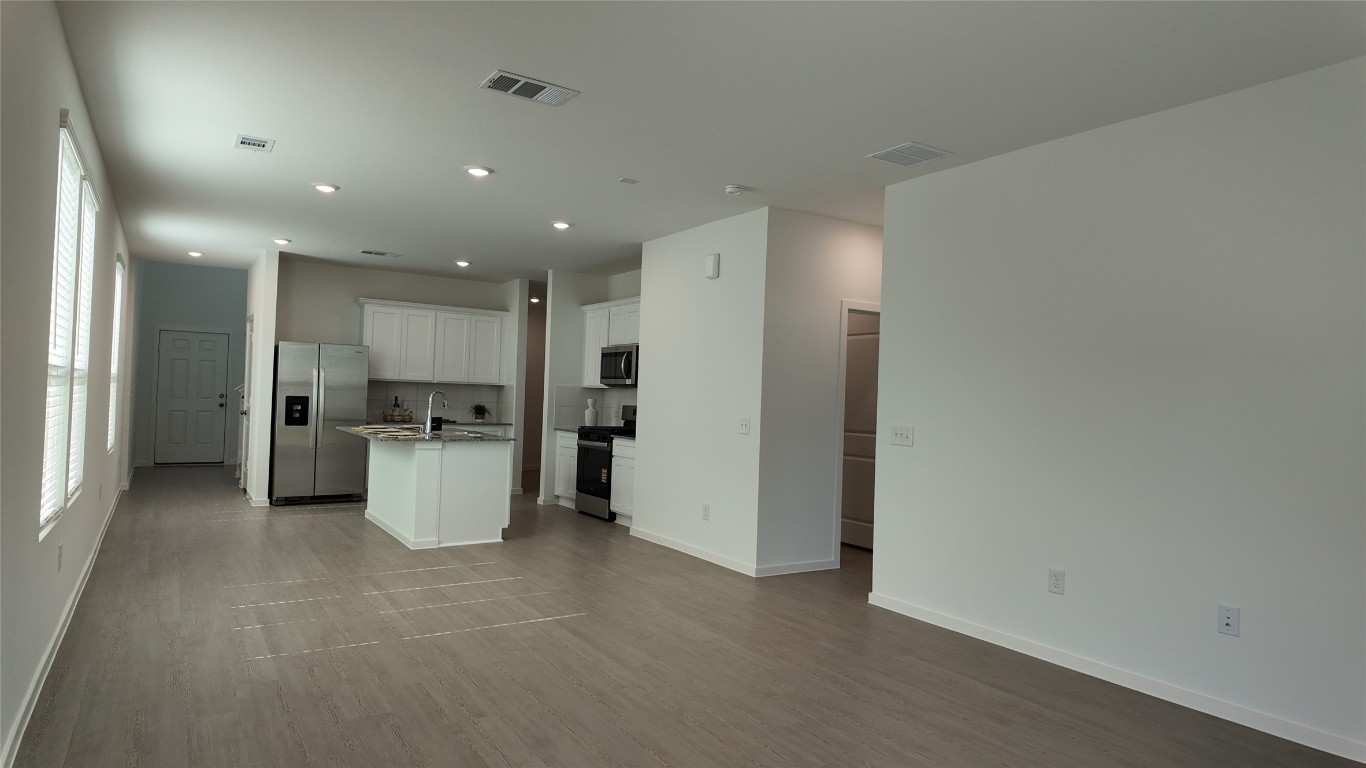 15026 English Rose Road Conroe, TX 77302 - Photo 5 of 22