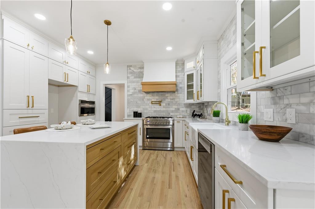 435 Lakepoint Trace Canton, GA 30114 - Photo 12 of 80