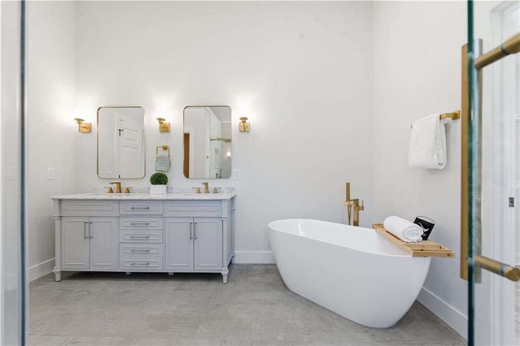 435 Lakepoint Trace Canton, GA 30114 - Photo 47 of 80