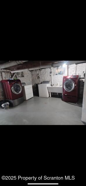 428 Wheeler Avenue, Unit 2 Scranton, PA 18510 - Photo 15 of 17 a view of a living room with furniture