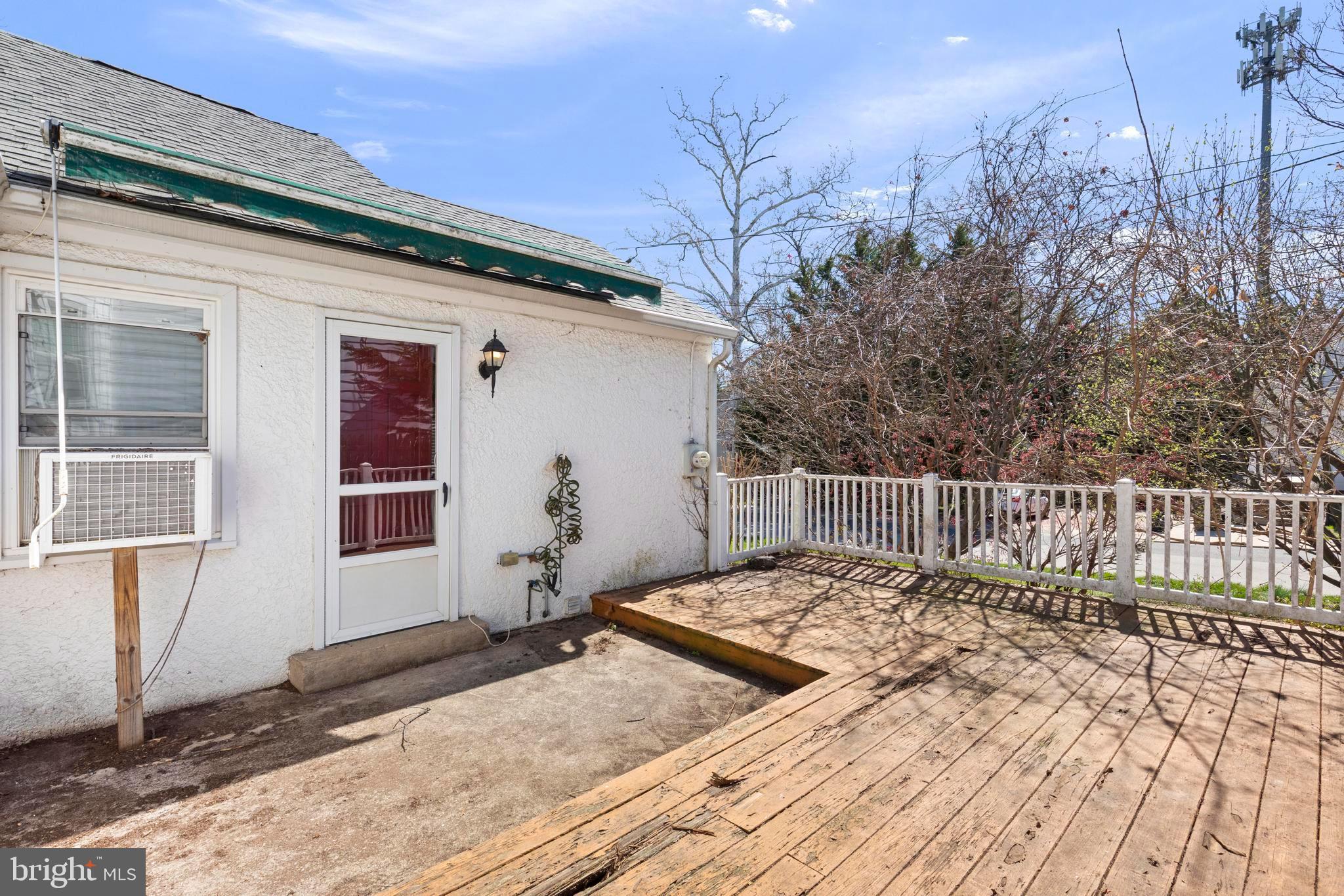1001 Primos Avenue Secane, PA 19018 - Photo 23 of 27 a view of backyard with a wooden fence