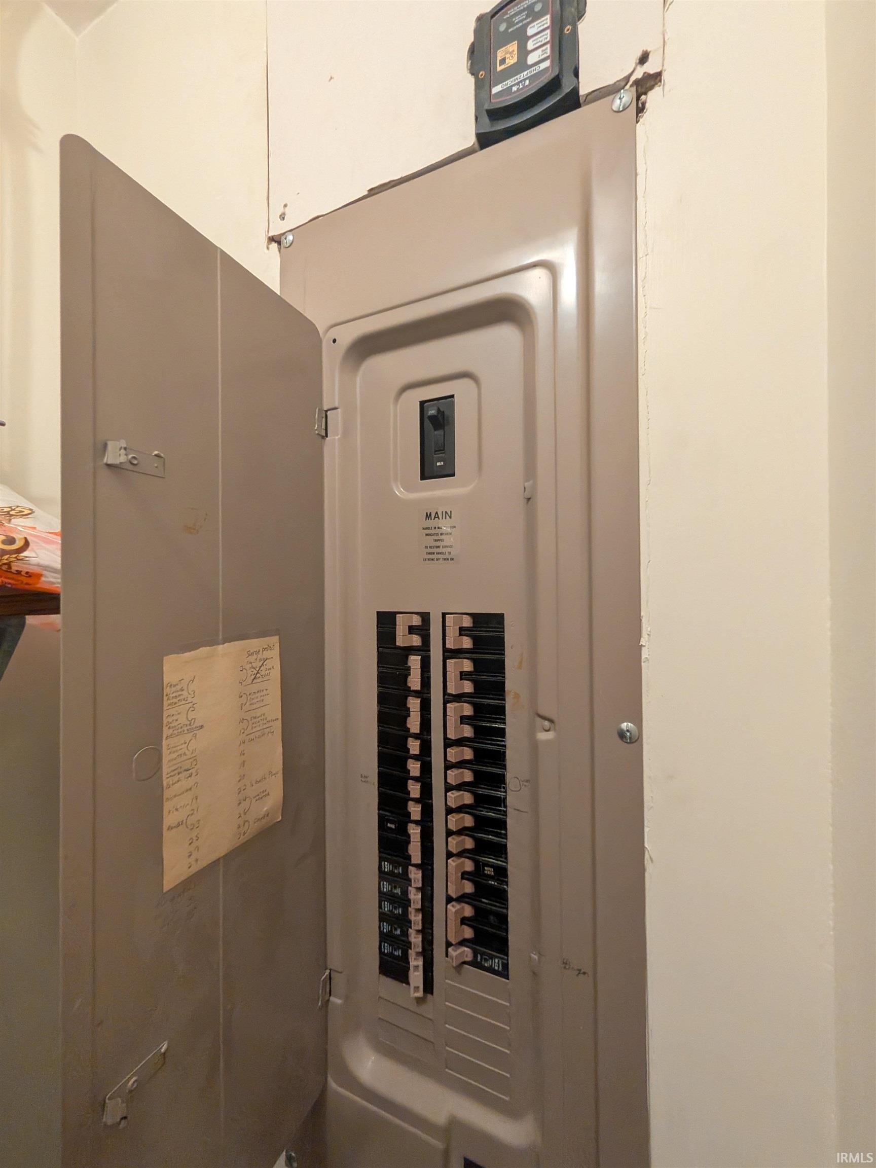 315 Richfield Lane Geneva, IN 46740 - Photo 19 of 28