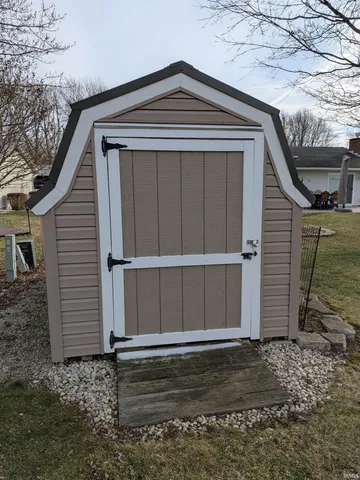 $195,000 | 315 Richfield Lane, Geneva, IN 46740