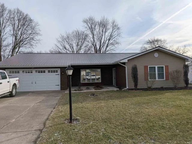 $195,000 | 315 Richfield Lane, Geneva, IN 46740